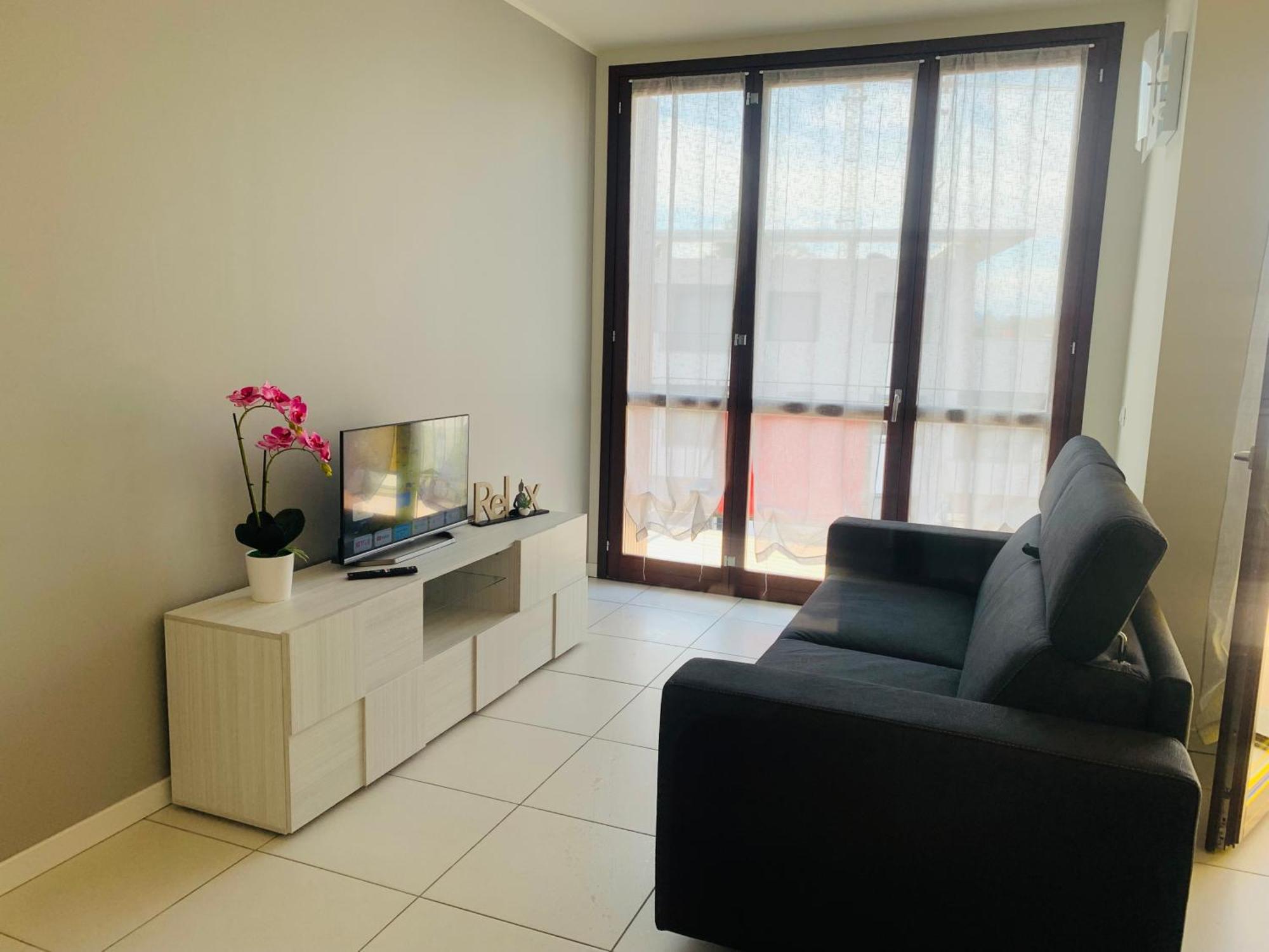Deny & Carol'S House Apartment Somma Lombardo Bagian luar foto