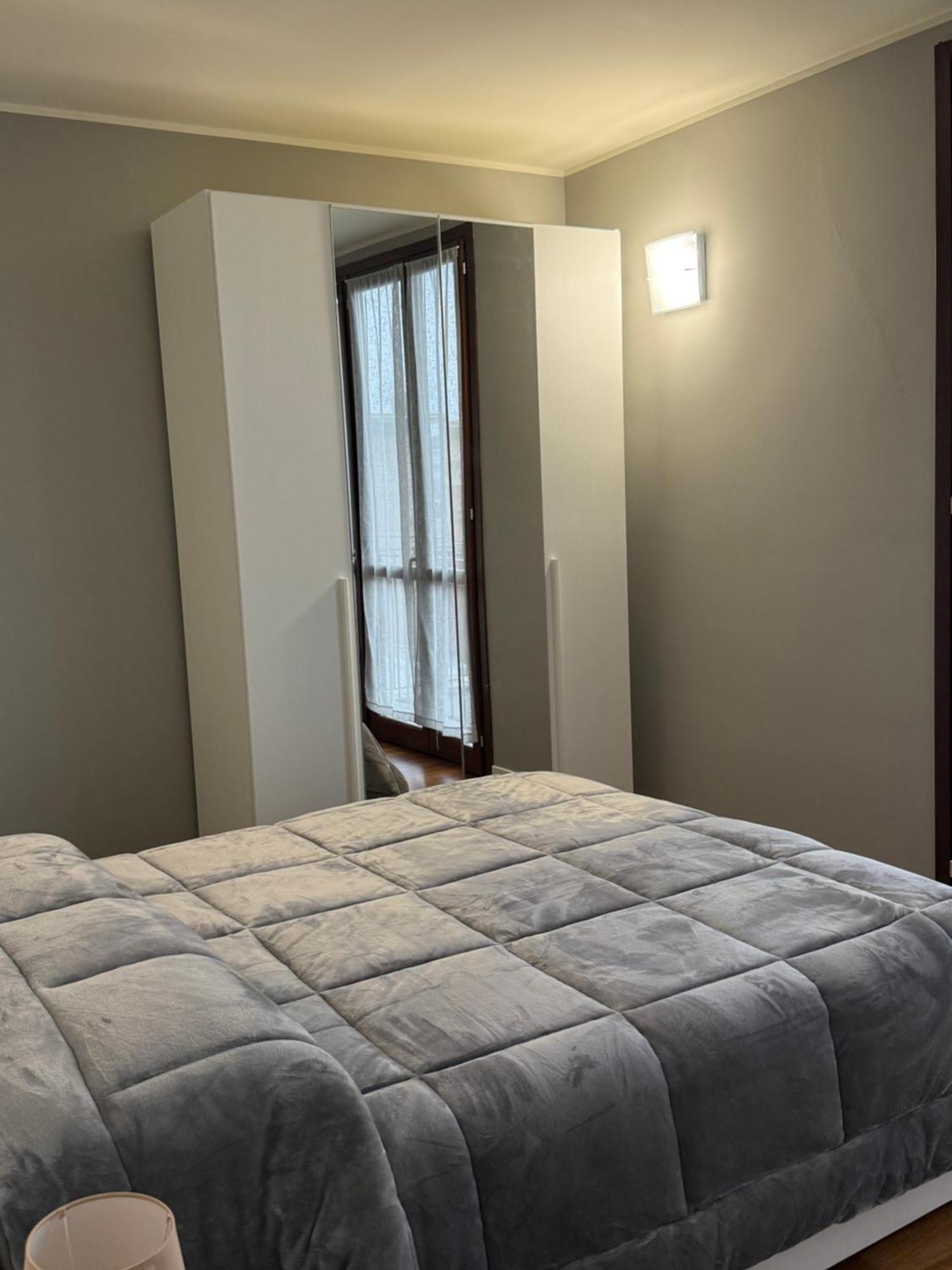 Deny & Carol'S House Apartment Somma Lombardo Bagian luar foto